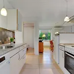 Umen - 300m From The Sea By Interhome *